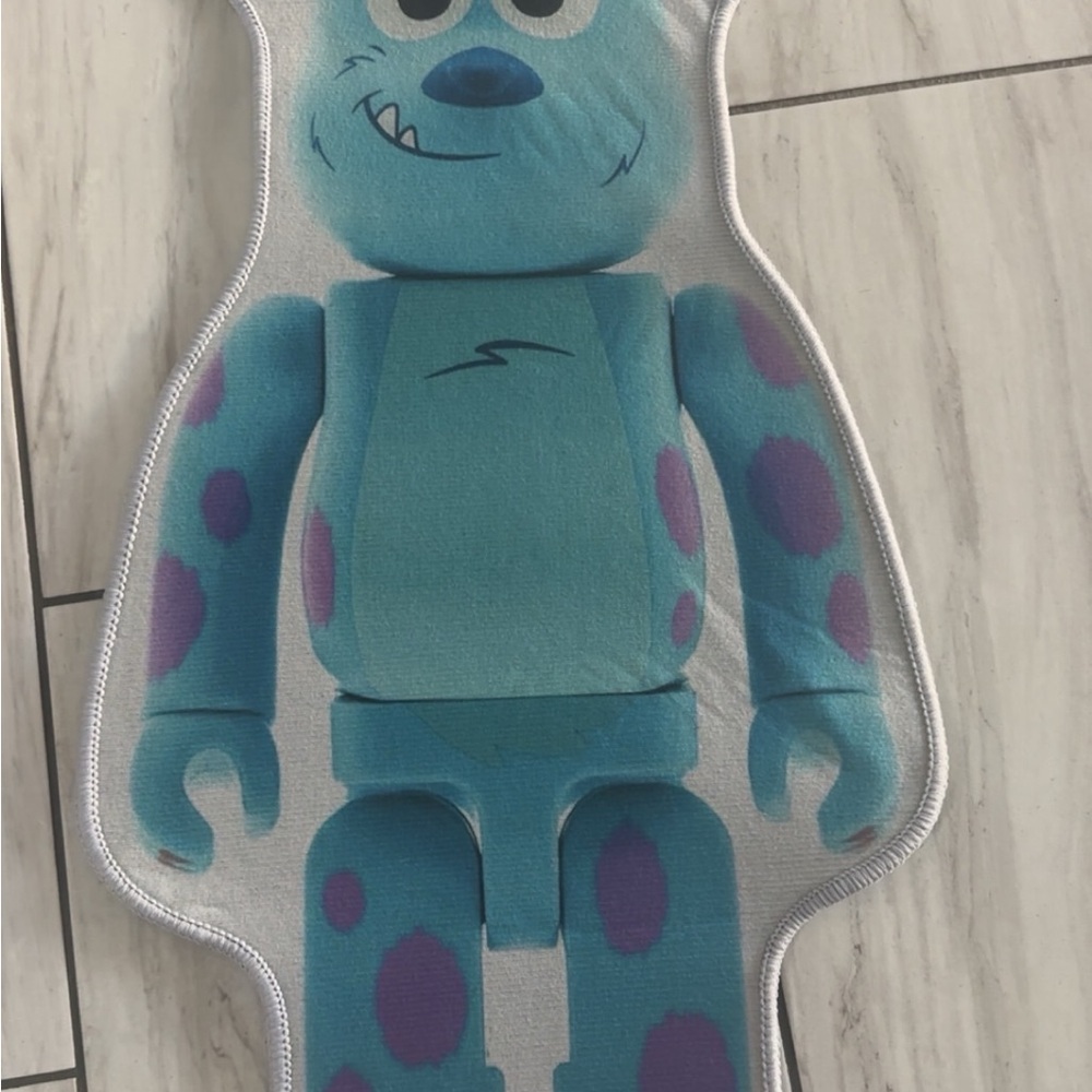 Character Rugs - Picture 12 of 16